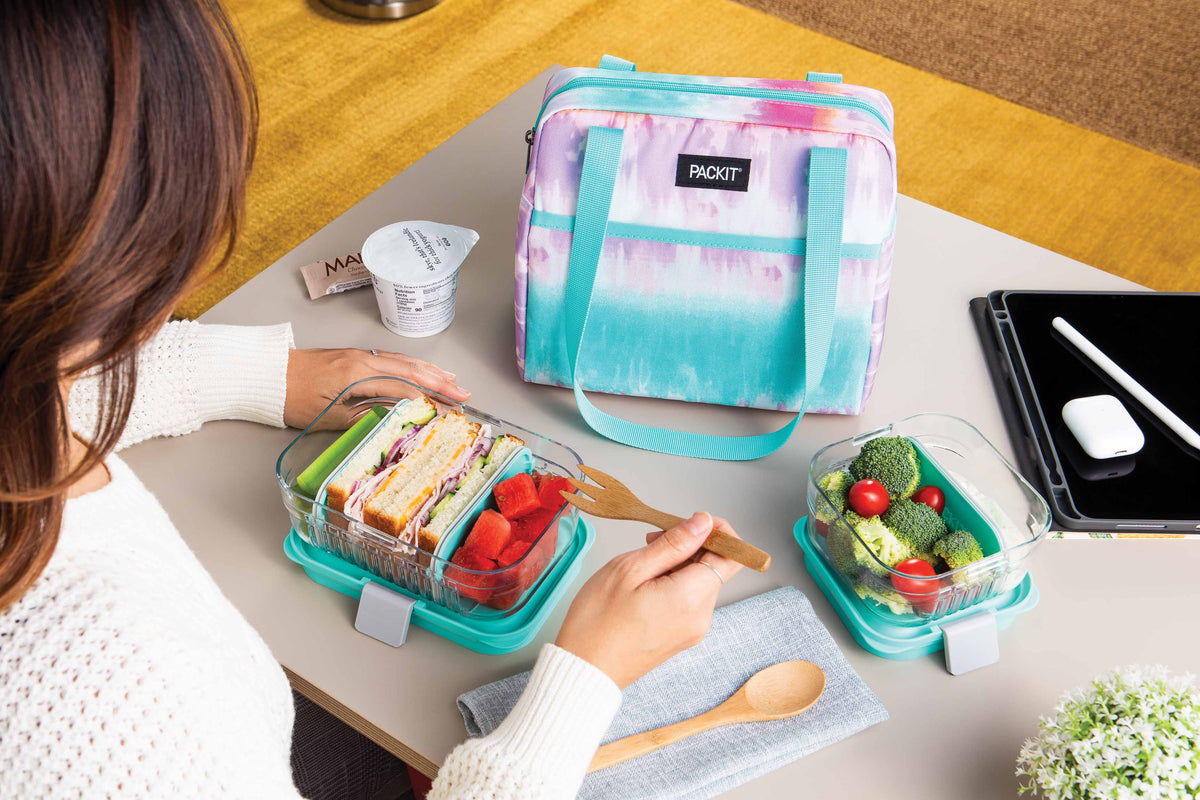 freezable-hampton-lunch-bag-p4 2022_Lifestyle_Hampton-Lunch-Bag_Tie-Dye-Sorbet_02_Lores_718dd725-efea-42d0-9ebf-1660f0dafb34.jpg