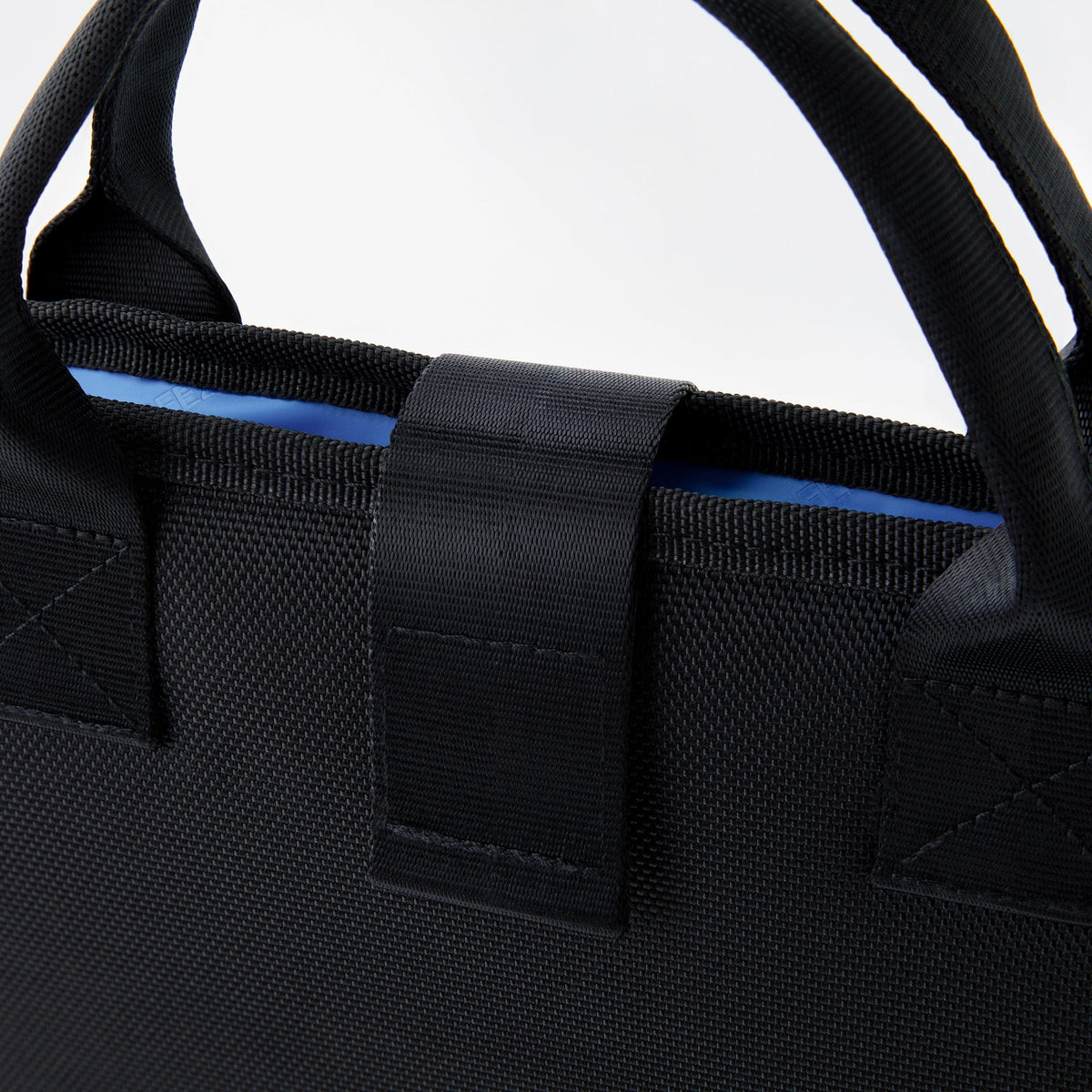 freezable-chill-board-large-a4 freezable-chill-board-large-black-ecofreeze-plus-zoom-handles.jpg