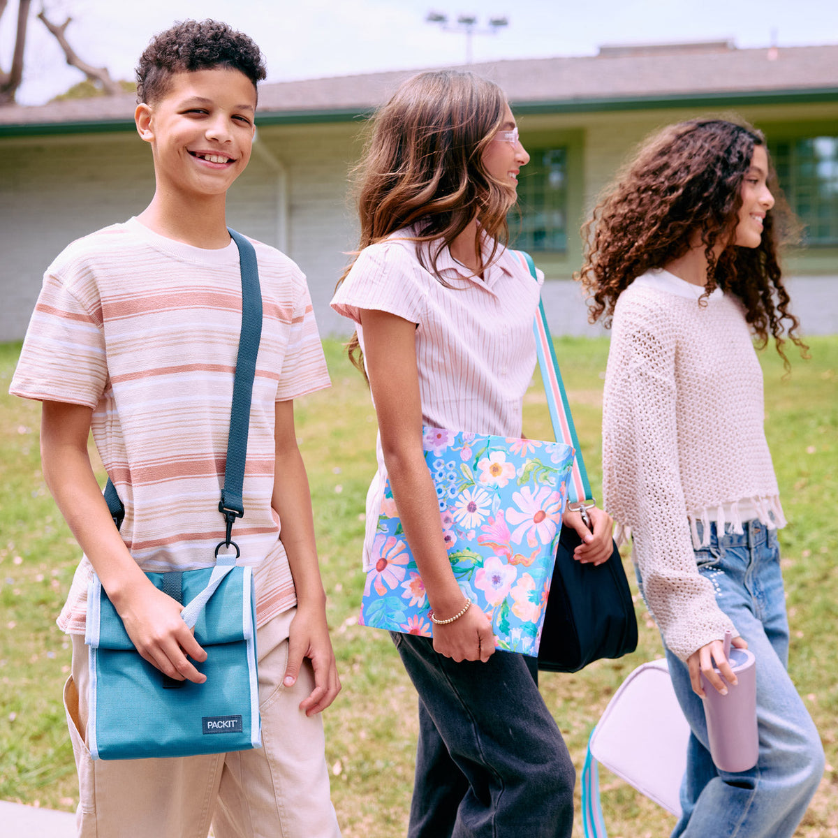 freezable-houston-lunch-bag-p6 freezable-houston-lunch-bag-agave-lifestyle-walking-to-school.jpg