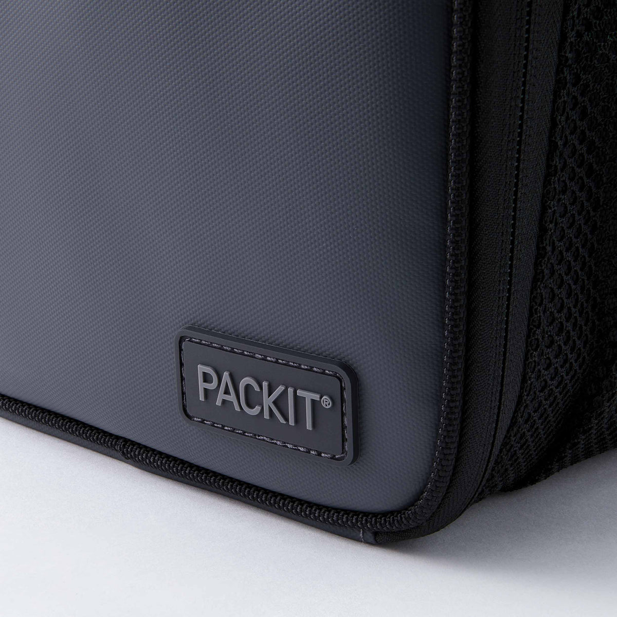 freezable-upright-lunch-box-r1 freezable-upright-lunch-box-black-gray-zoom-logo.jpg